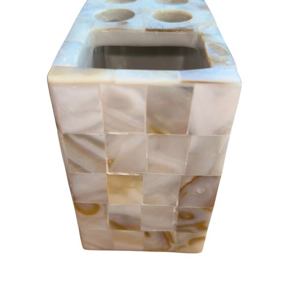 Capiz Mother of Pearl Toothbrush & toothpaste Holder Bed Bath & Beyond - Picture 5 of 11